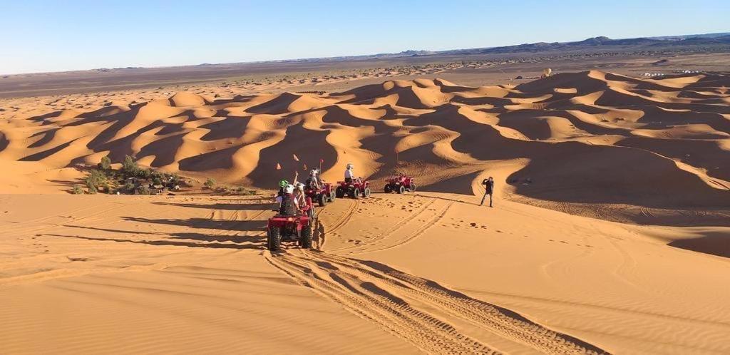 Отель Chegaga Nomad Camp El Gouera Экстерьер фото
